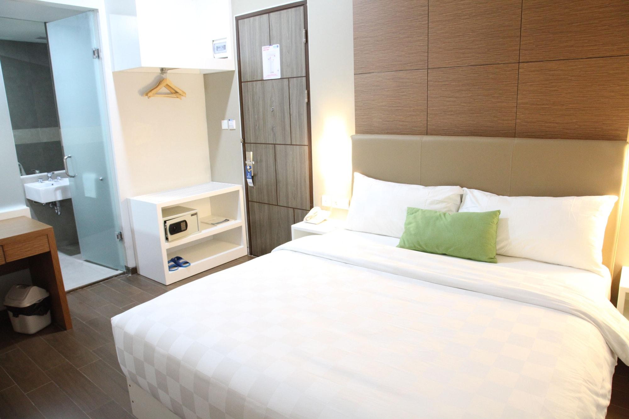 Terraz Tree Hotel Cakarta Dış mekan fotoğraf