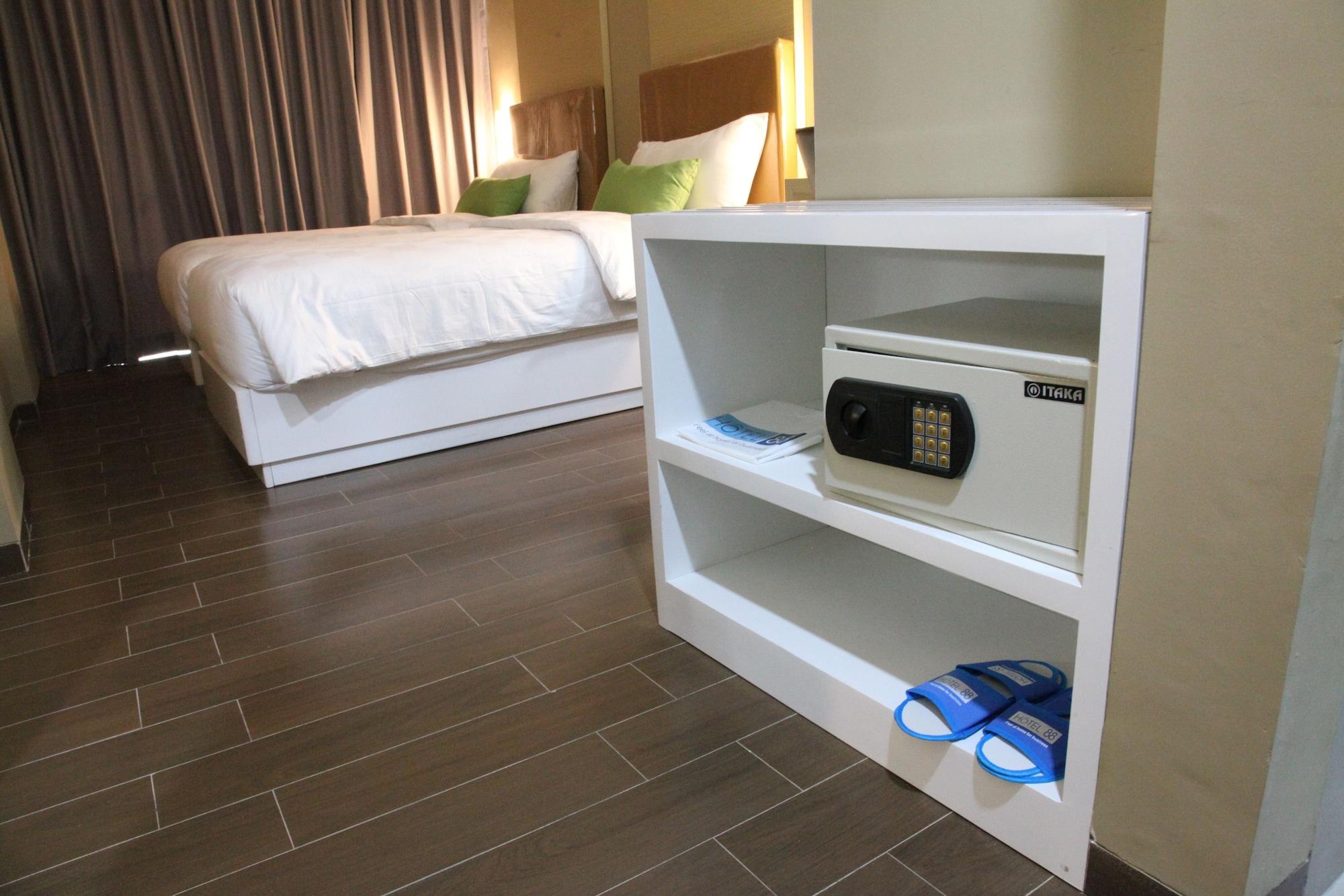 Terraz Tree Hotel Cakarta Dış mekan fotoğraf