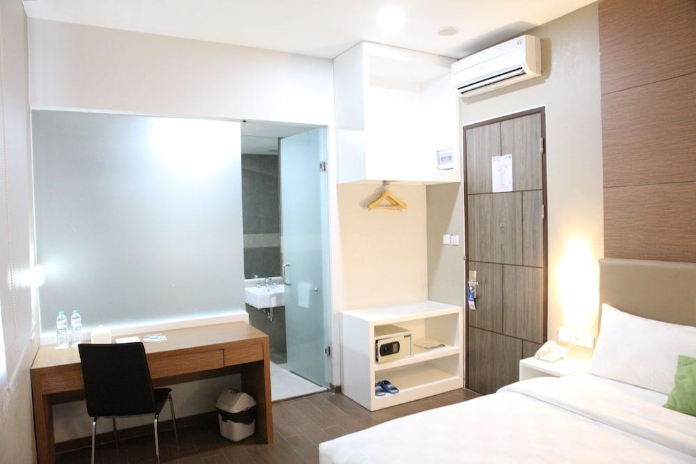 Terraz Tree Hotel Cakarta Dış mekan fotoğraf