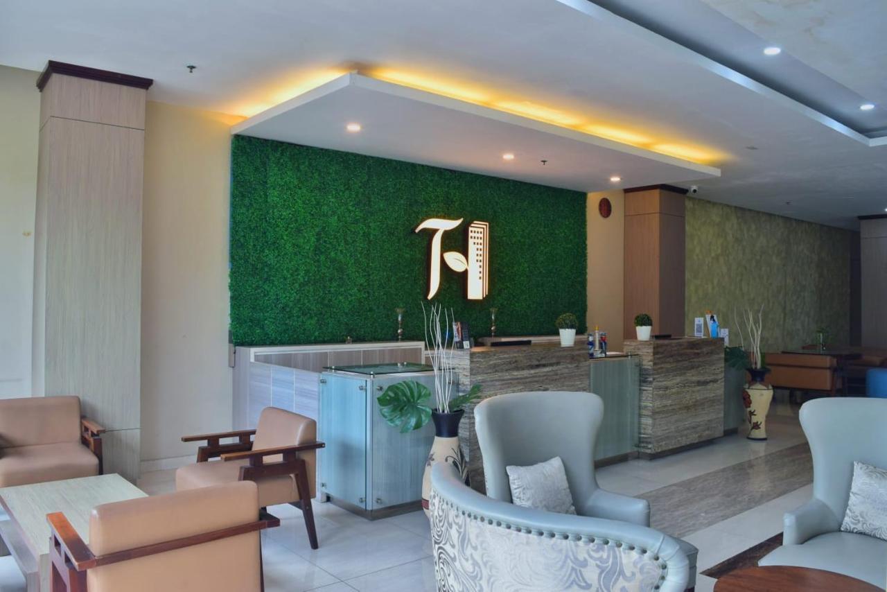 Terraz Tree Hotel Cakarta Dış mekan fotoğraf