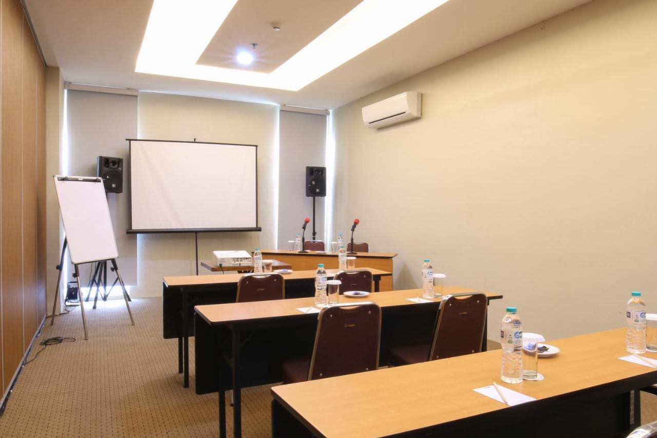 Terraz Tree Hotel Cakarta Dış mekan fotoğraf