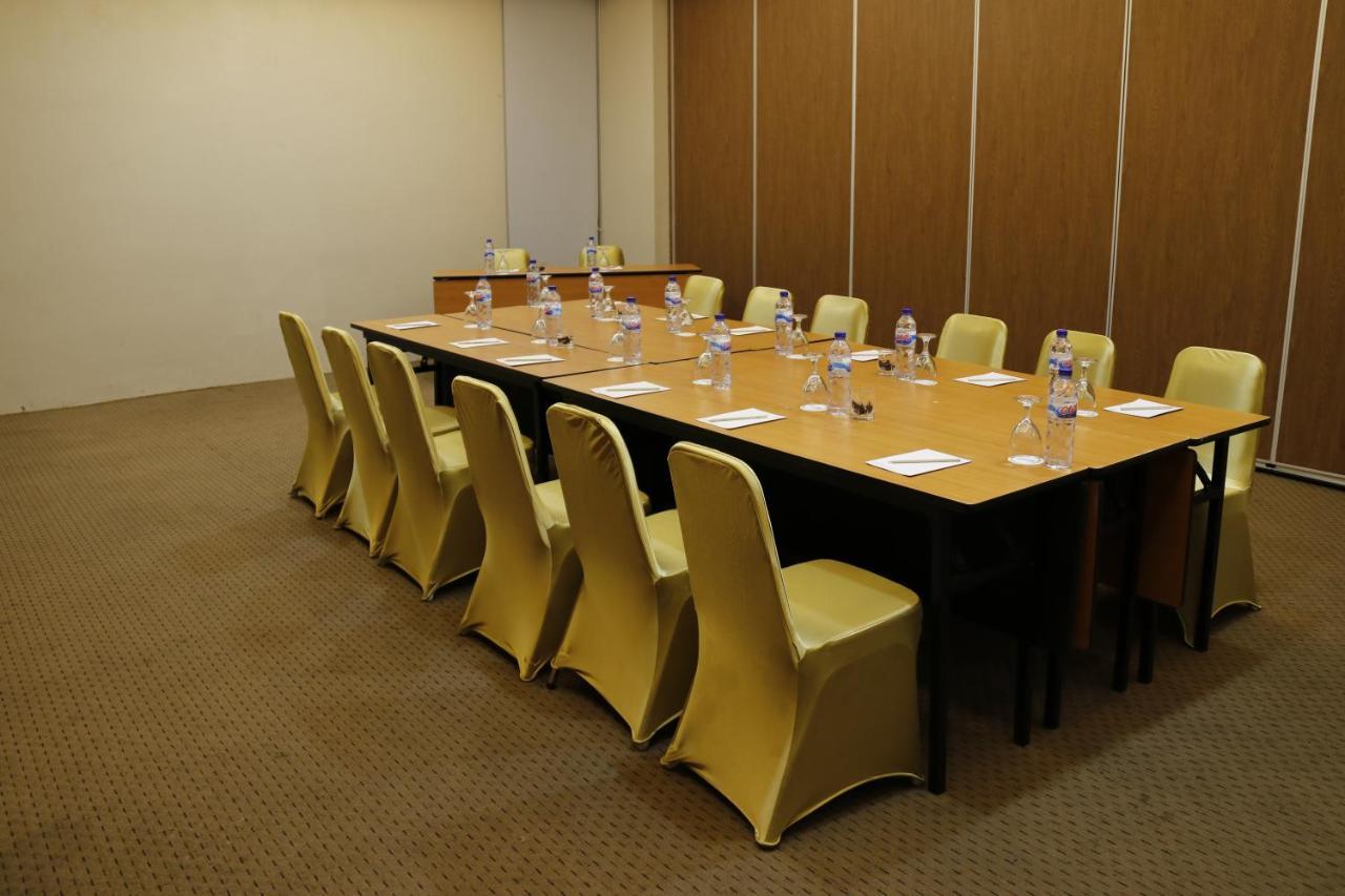 Terraz Tree Hotel Cakarta Dış mekan fotoğraf